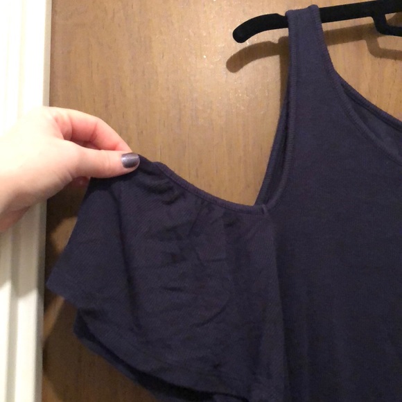 Navy blue cut out shoulder blouse - Picture 3 of 5